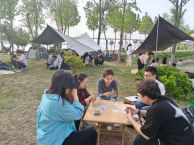 露營燒烤+棋牌狂歡 | 解鎖春日團建的N種快樂！