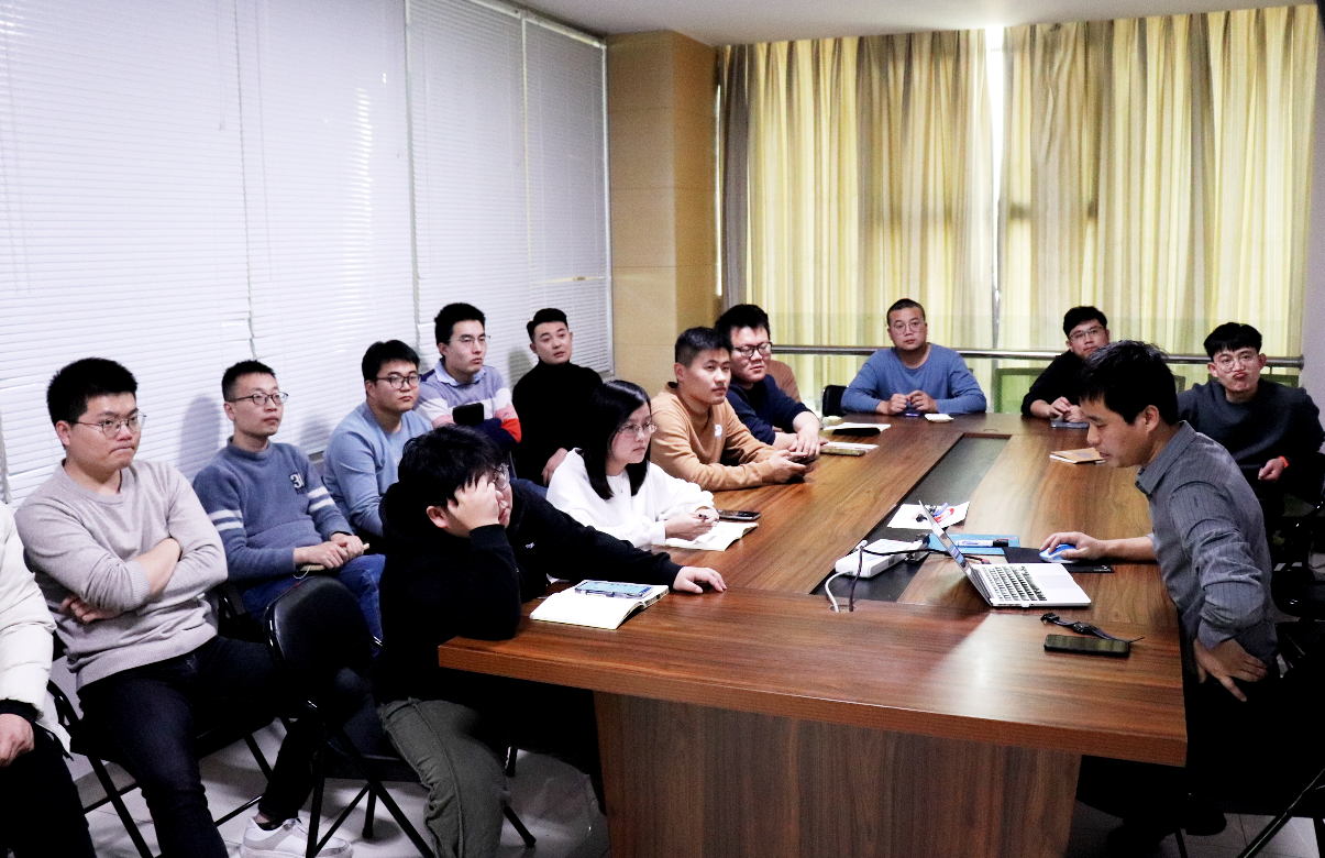 開發(fā)框架升級｜六?？萍颊匍_框架使用培訓會